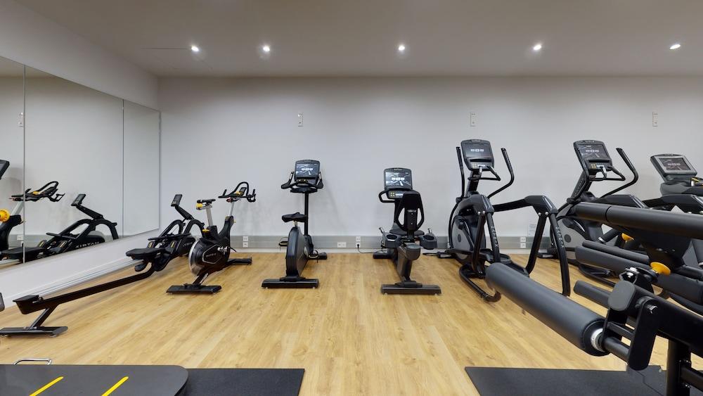 Hotel Barcelo Sants 4*